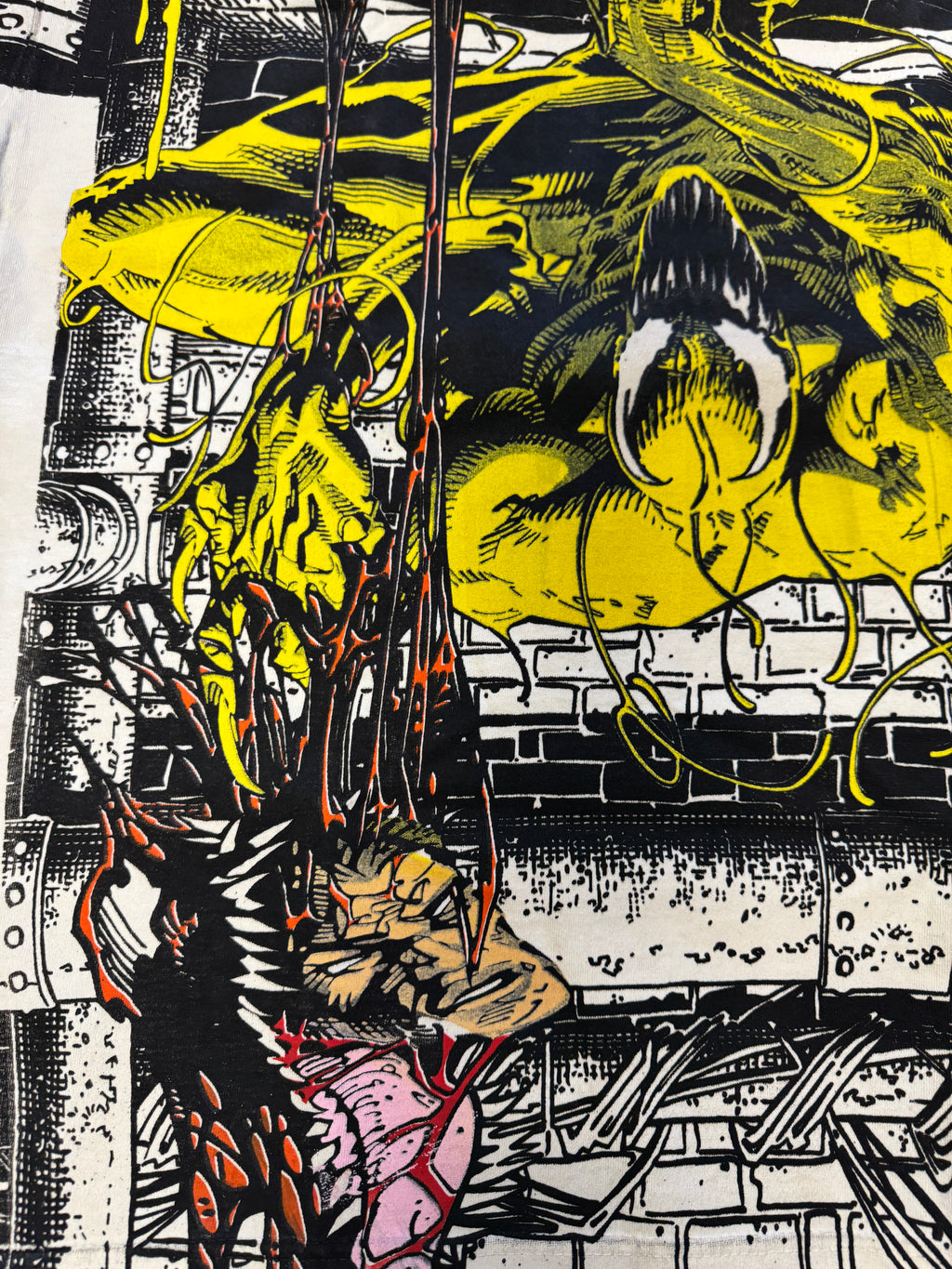 Cream - Anti carnage mega print