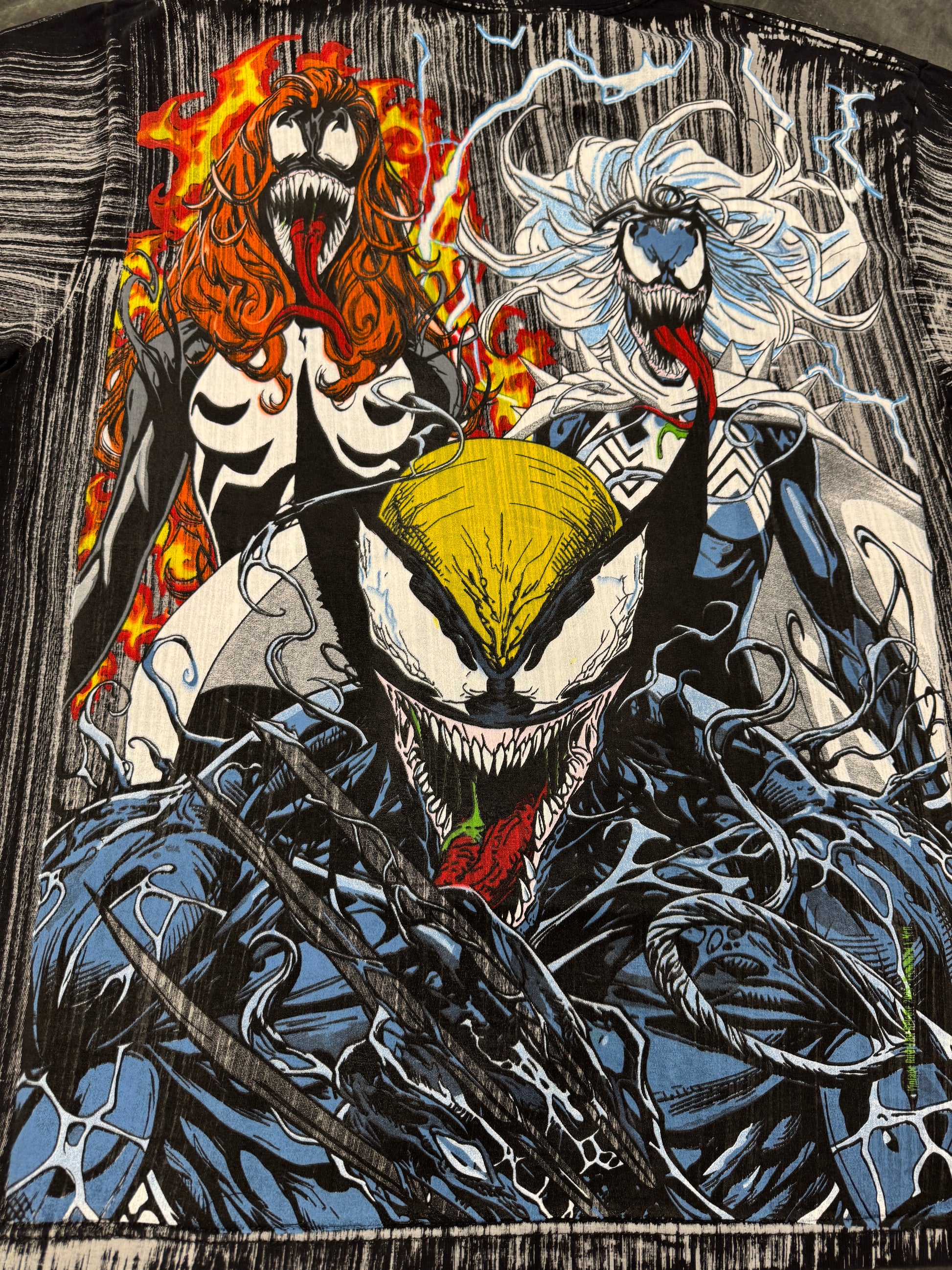 Pin stripe - Rouge venom