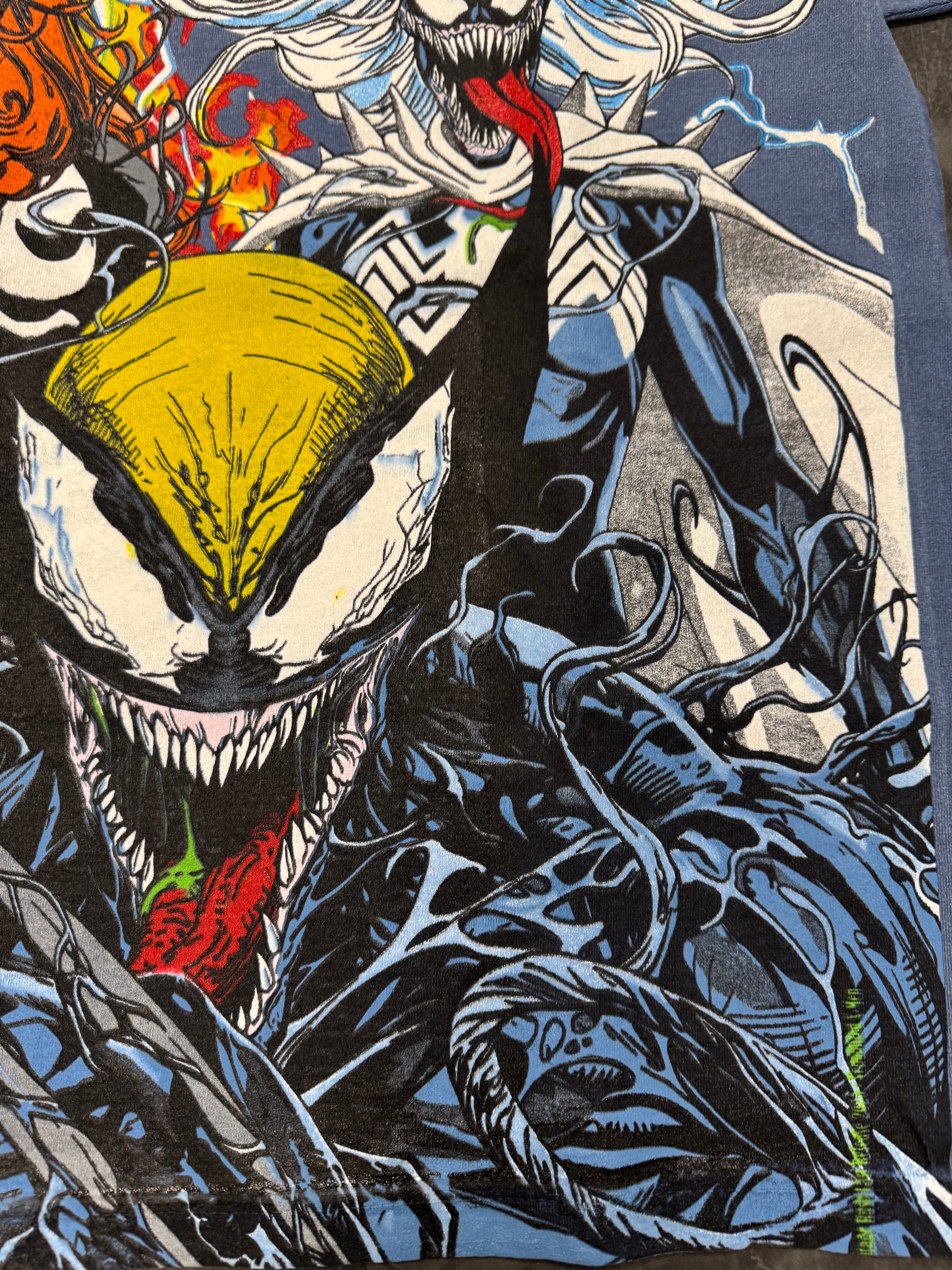 Faded blue - Trio venom
