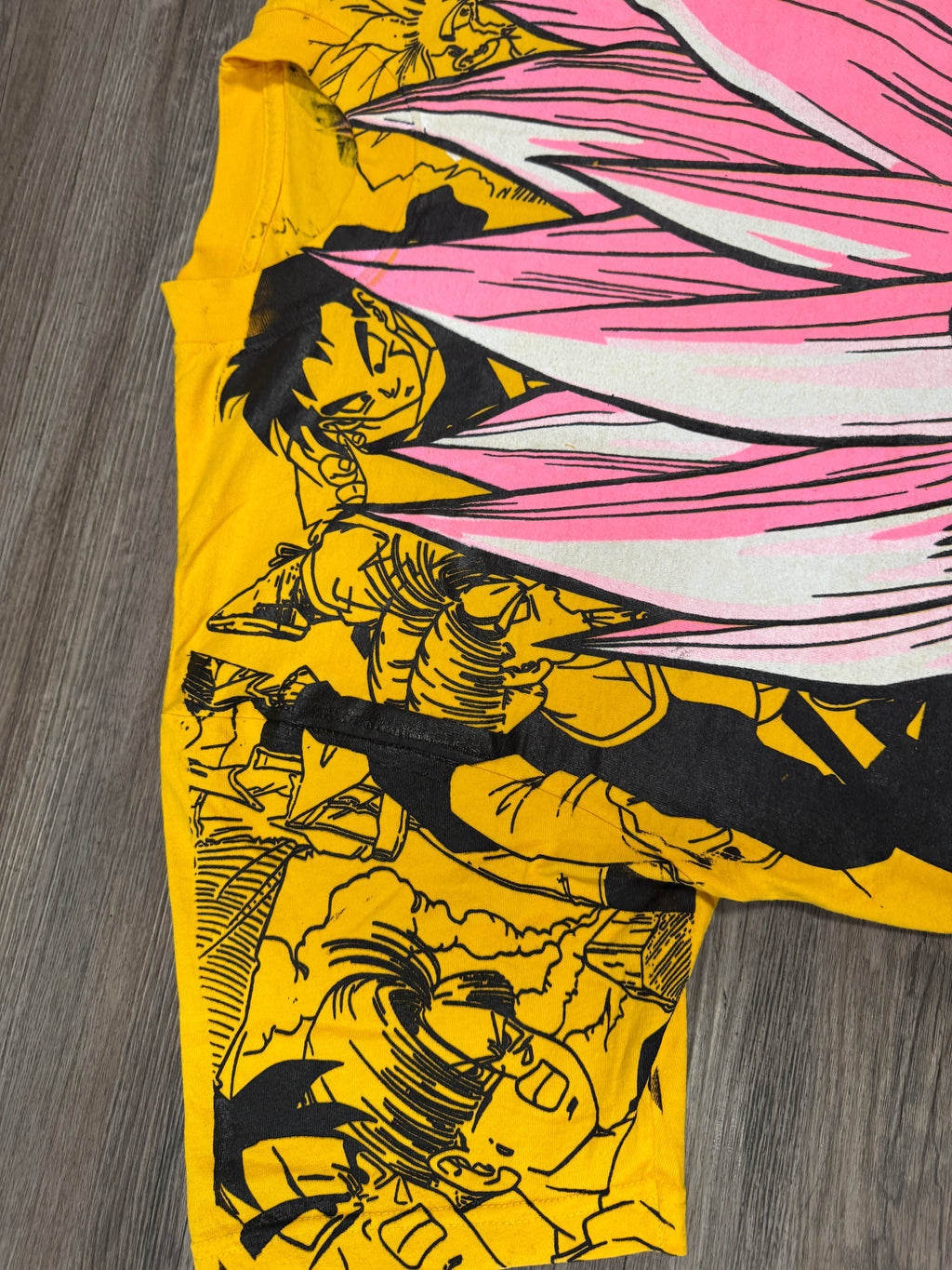 Yellow - Gohan  megaprint (pink)