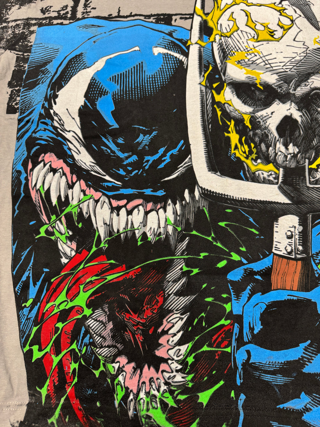 Light grey  - Anti venom (blue)