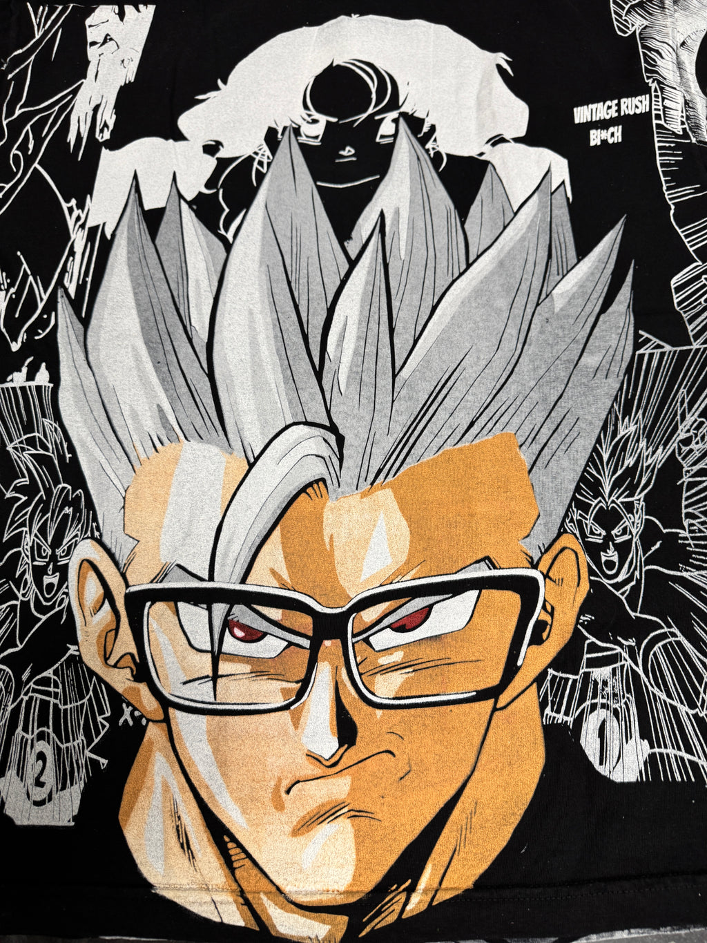 Black - Gohan mega print pink)