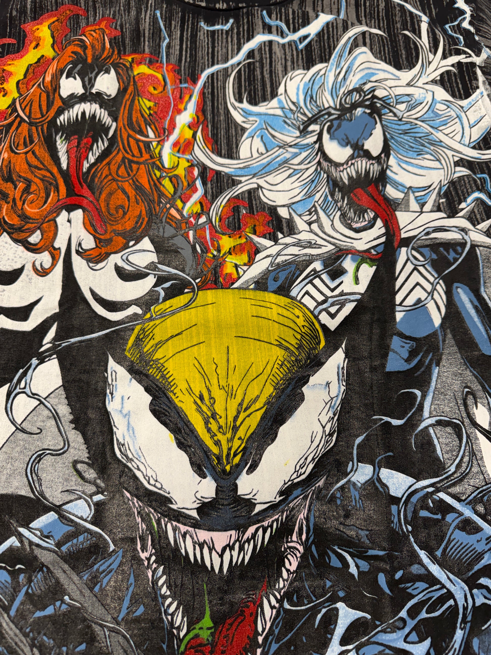 Pin stripe - Trio venom