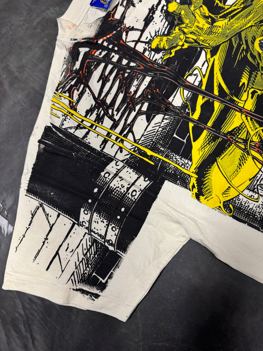 Cream - Anti carnage mega print