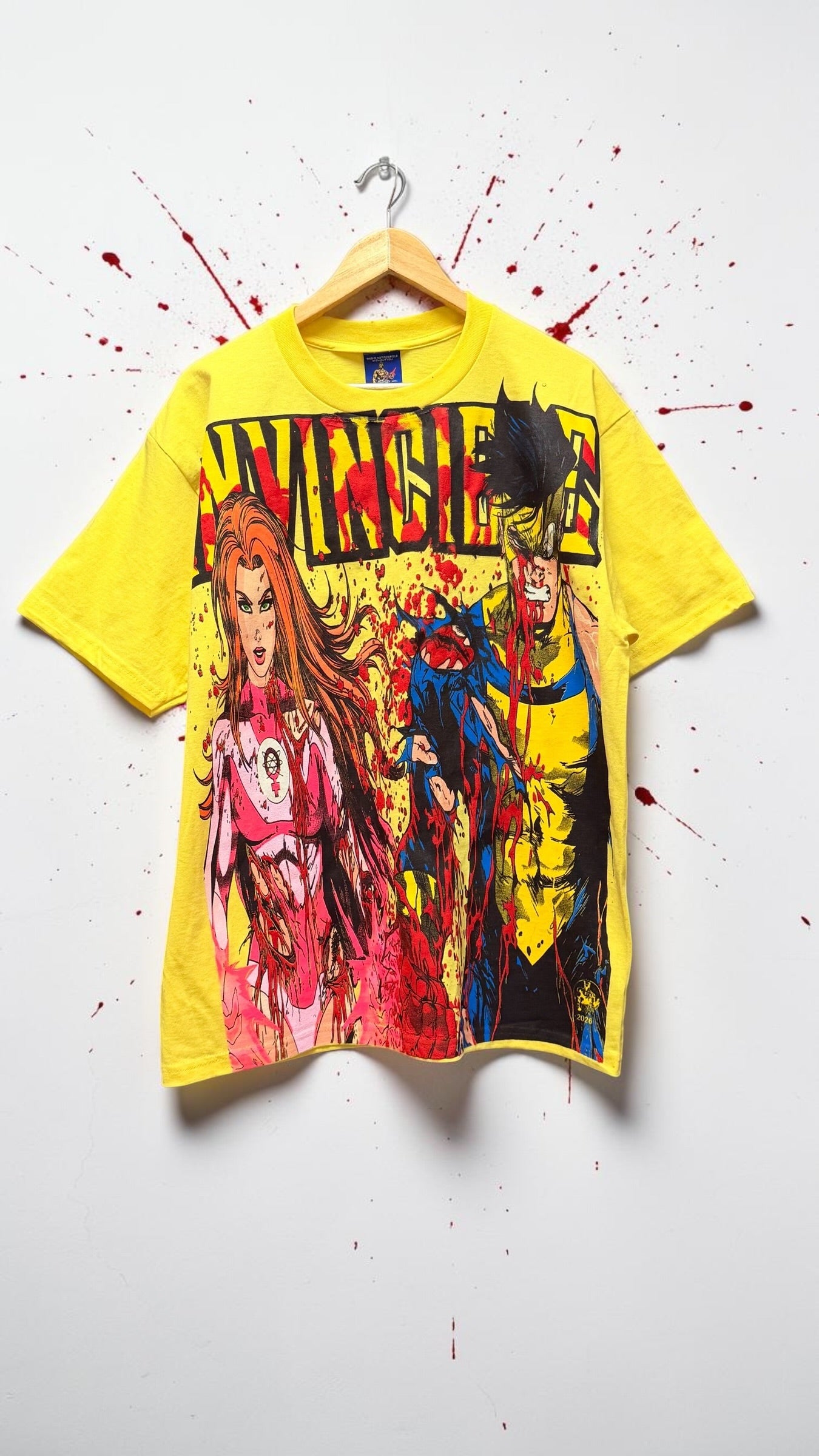 Yellow - Eve & Mark Front & Omni man and battle beast back