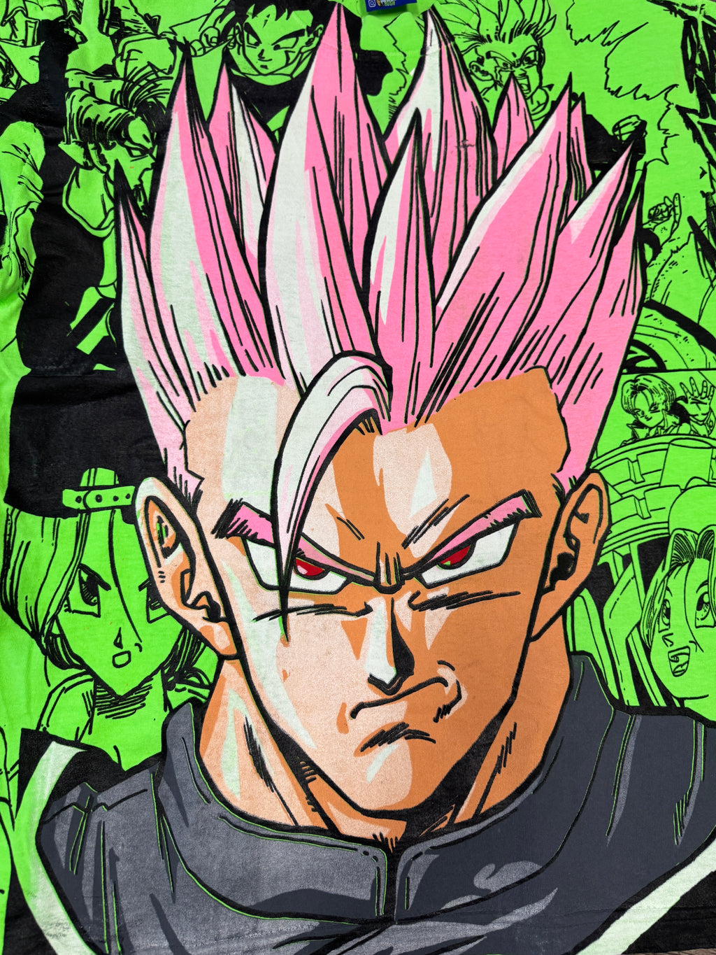 Neon green - Gohan mega print (pink)